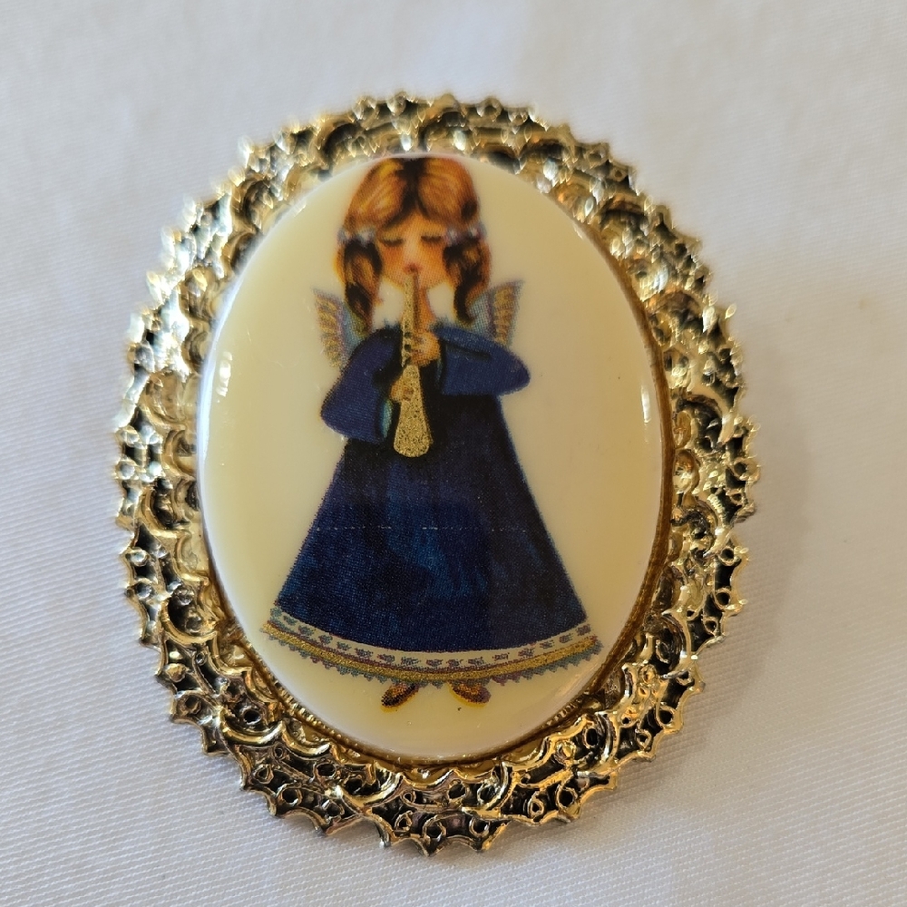 Vintage MCM Blue Transferware Christmas Angel Gold-tone Framed Oval Brooch